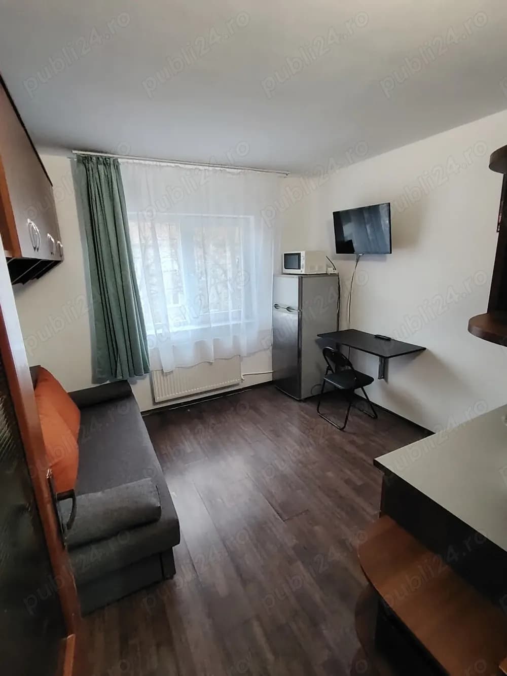 Se Închiriază Garsoniera - imagine 1