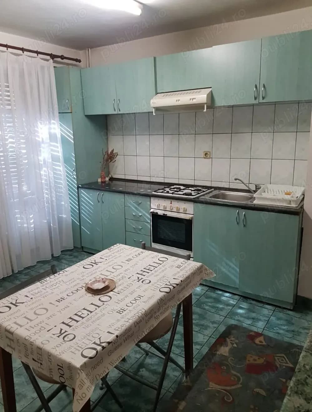 Inchiriez apartament decomandat 2 camere