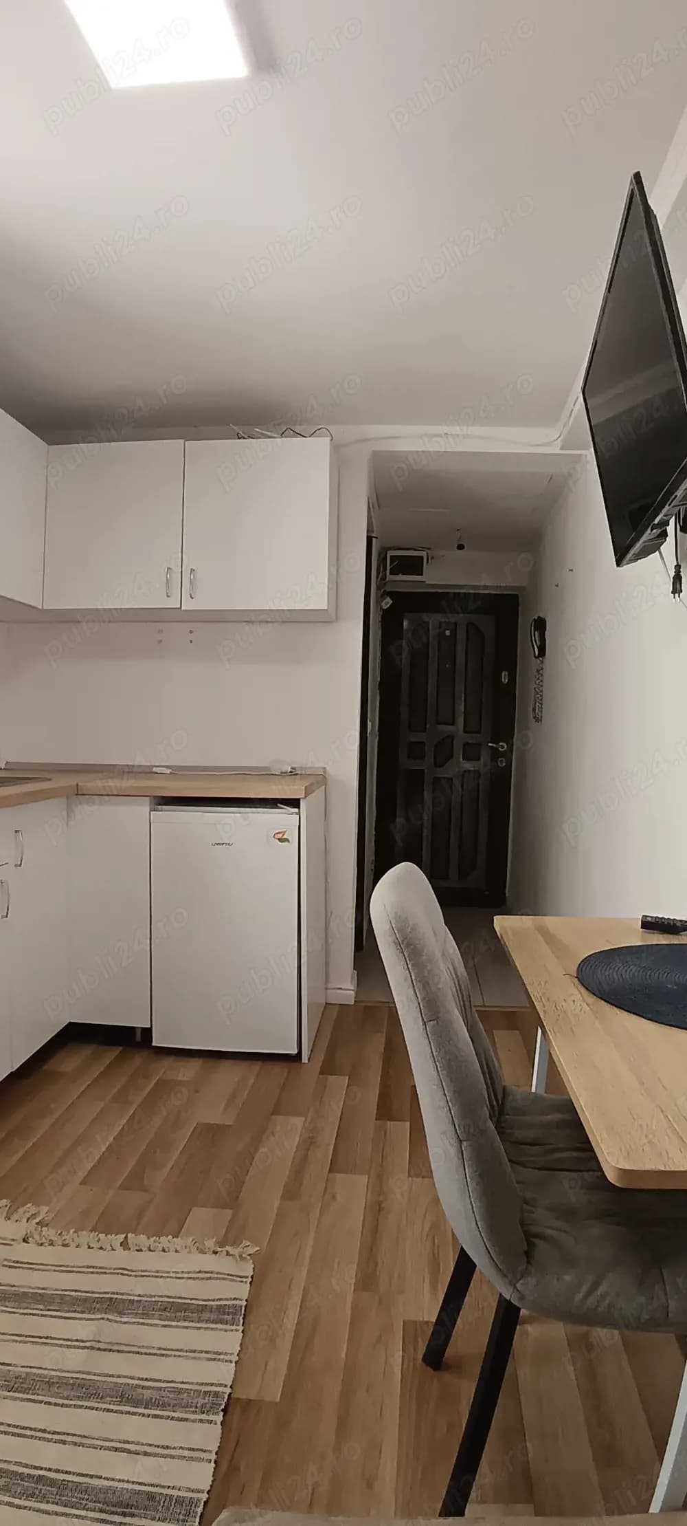 Vand   Garsoniera Nufarul et 3   mobilata nou - imagine 1