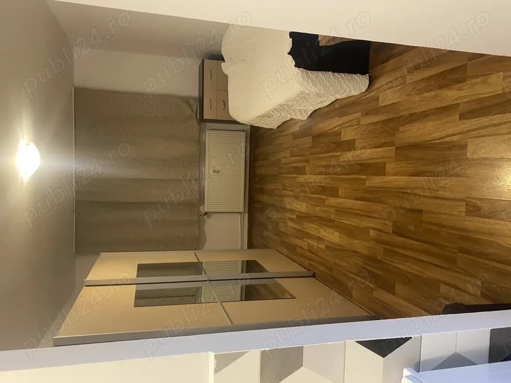 Garsonieră de vânzare