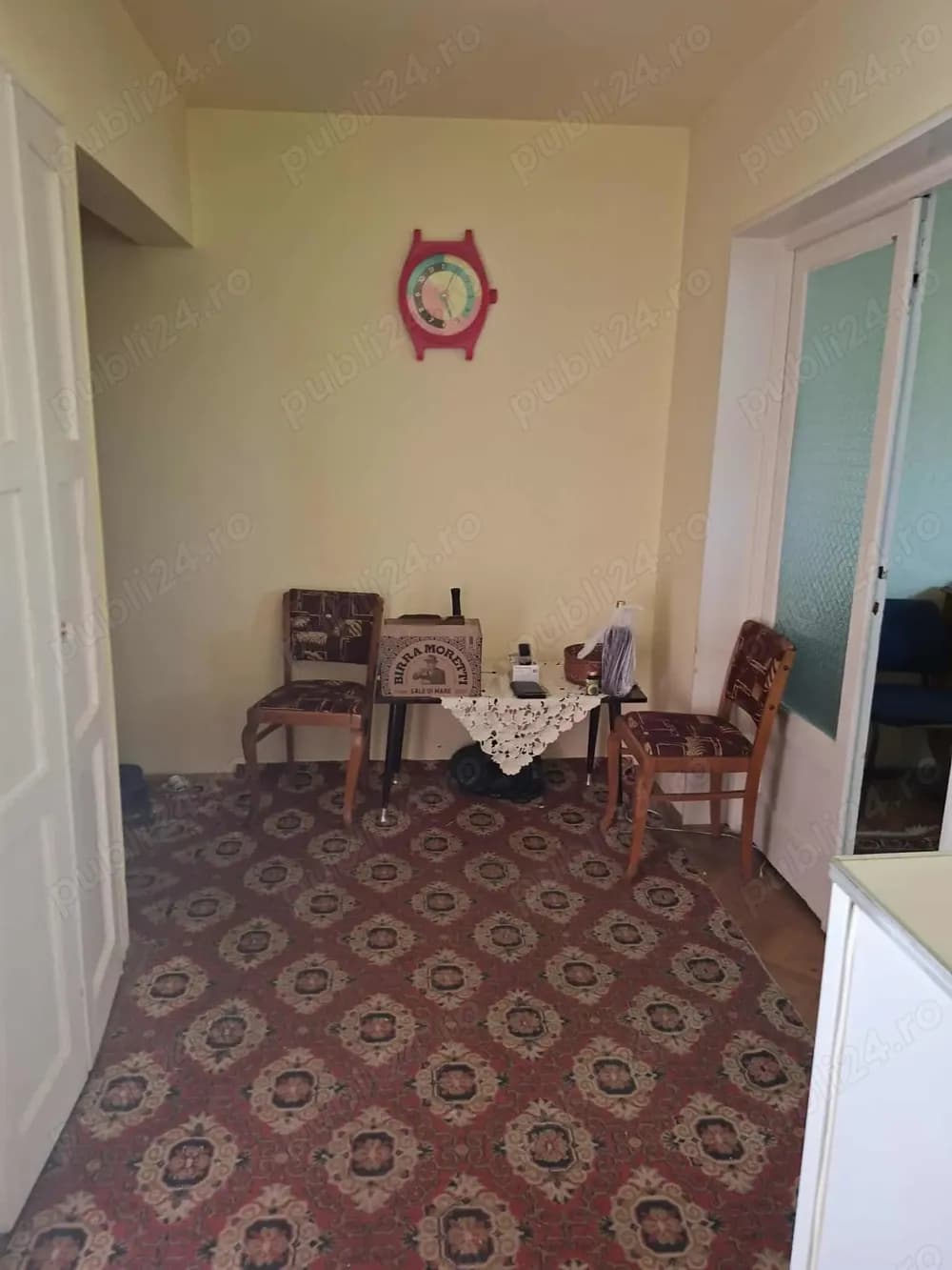 Vând apartament 3 camere cu vedere la Crișul Repede   Rogerius, str. Sovata - imagine 1