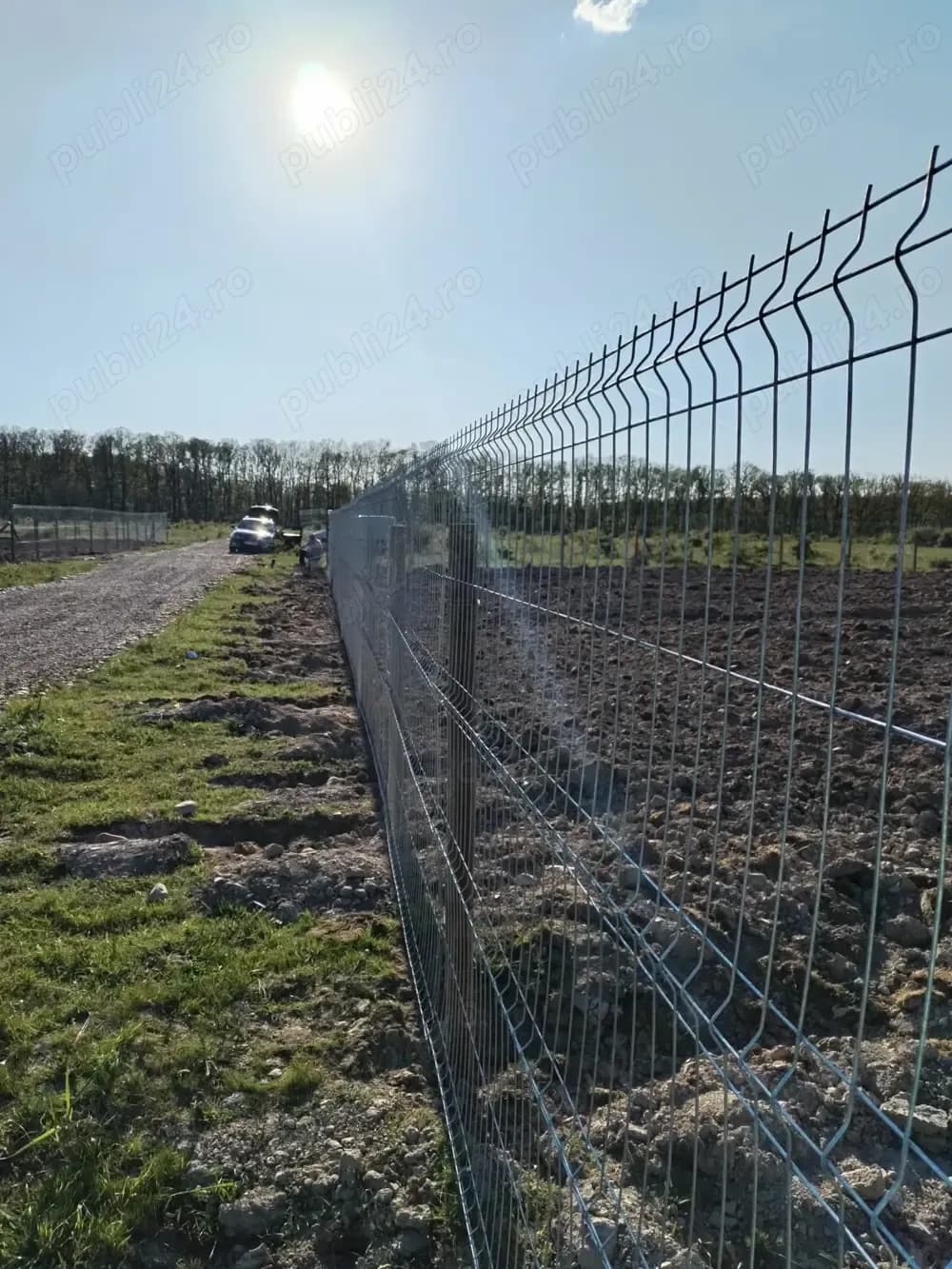 Vând teren intravilan 2 parcele