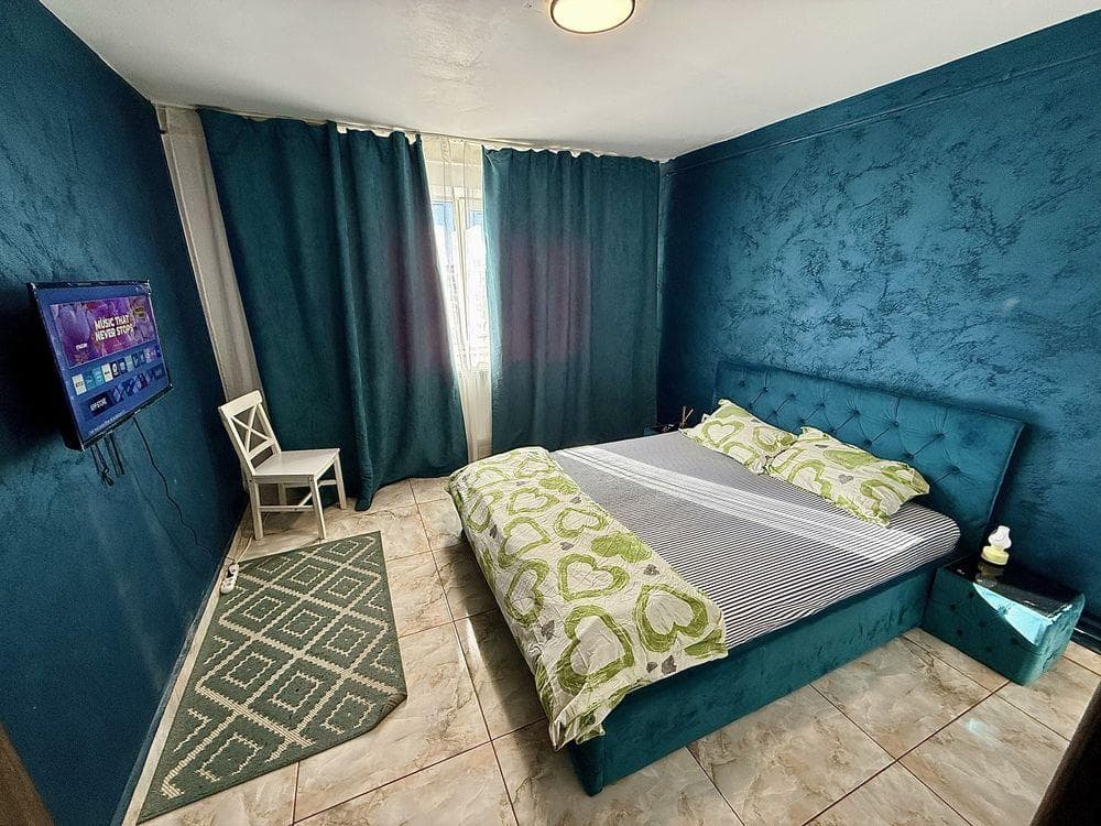 Inchiriez apartament cu 2 camere decomandat republicii - imagine 1