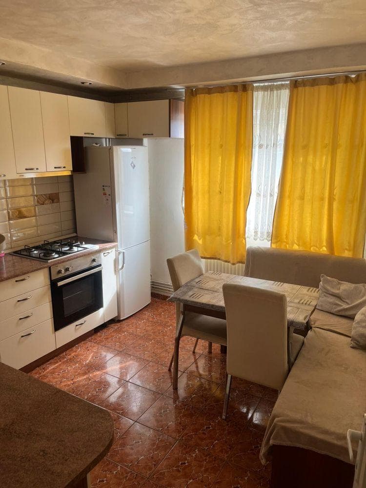 Inchiriez ap 2 camere PET friendly direct proprietar - imagine 1