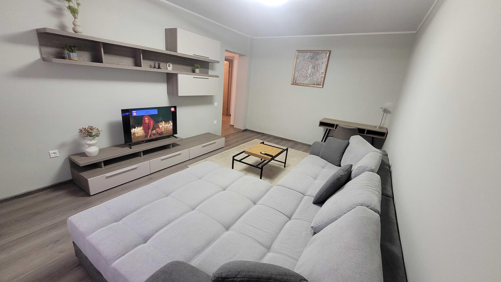 Ultracentral ,3 camere , 2 bai / Republici_Catedrala_Palatul Justitie