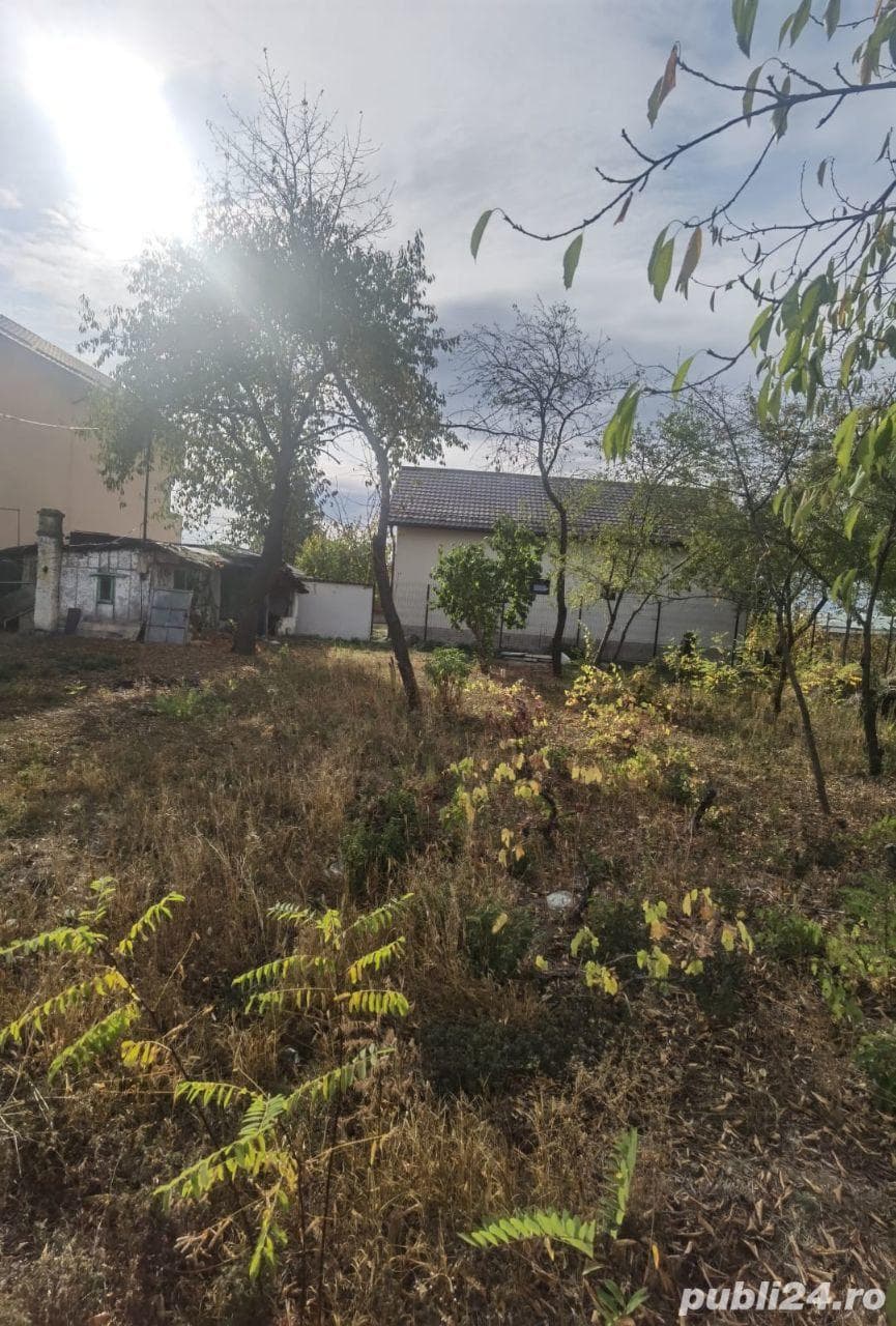 *Proprietar* Vand Casa batraneasca demolabila cu teren 1200mp Ploiesti Vest