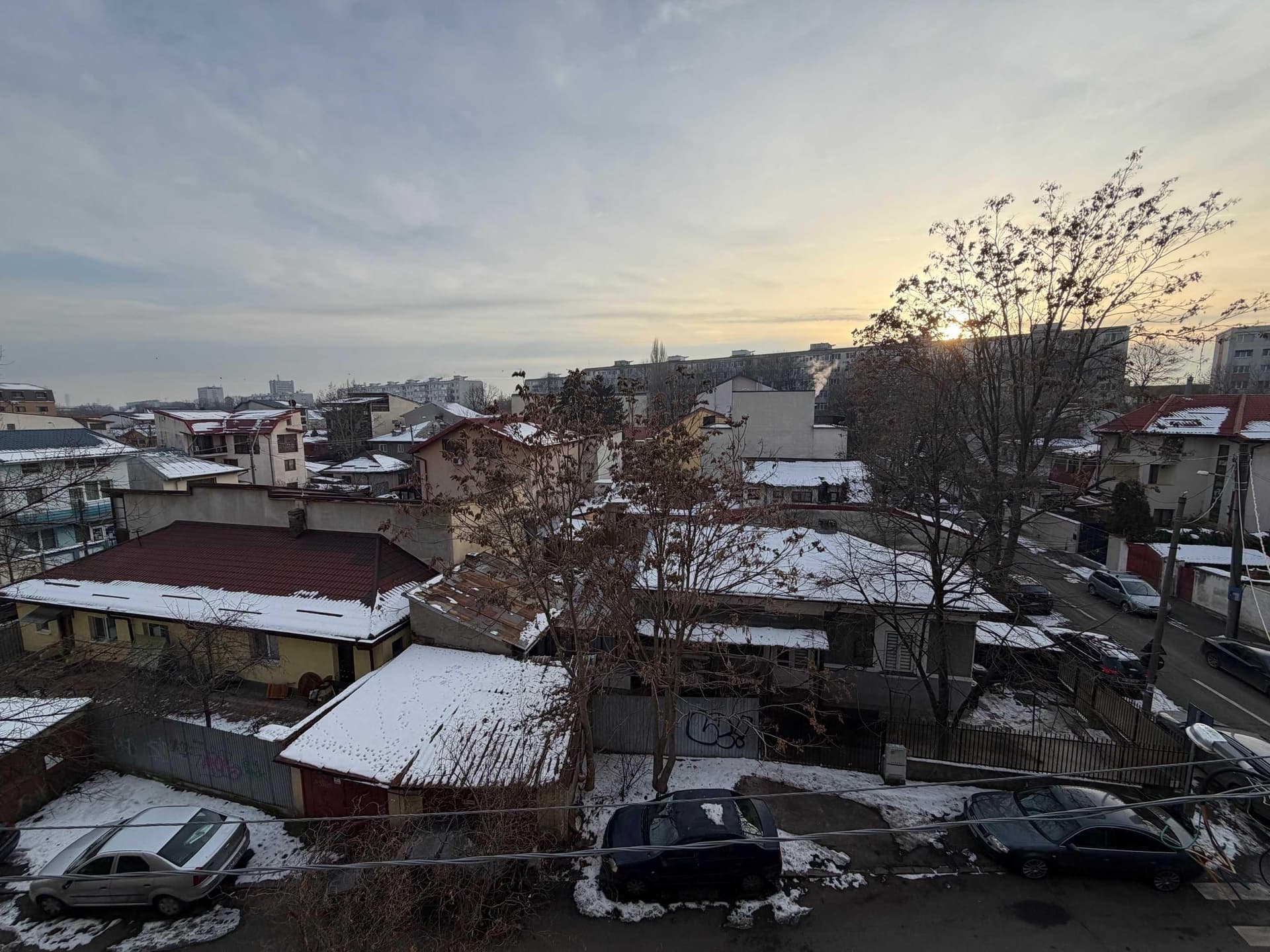 Mihalache | 1 Mai | Chibrit | 2 camere | vedere S | et.3/7 | - imagine 1