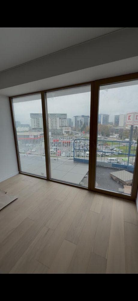 Direct propietar-Vând apartament 2 camere la One High District - imagine 1