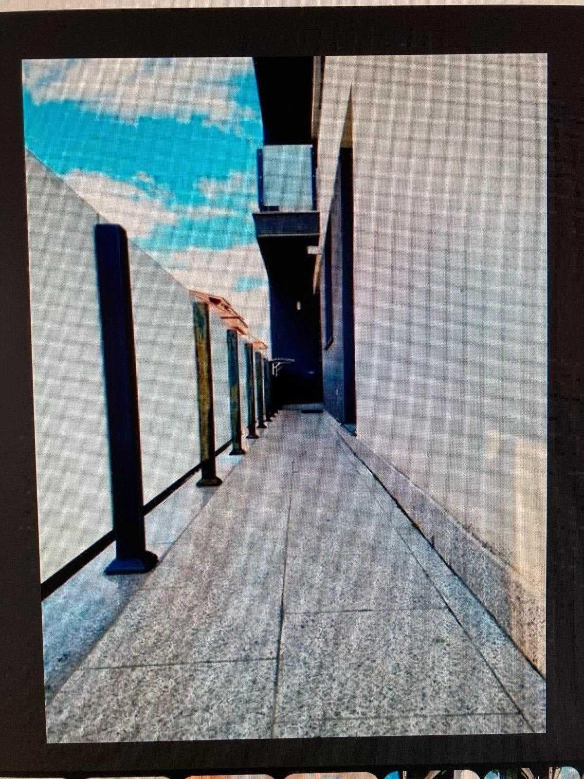 Apartament 3 camere zona Chitila (pod Constanta) - imagine 1