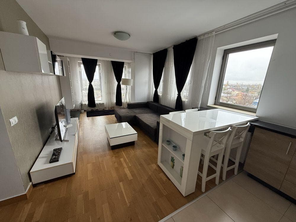 Proprietar, apartament 2 camere, vis a vis de colosseum