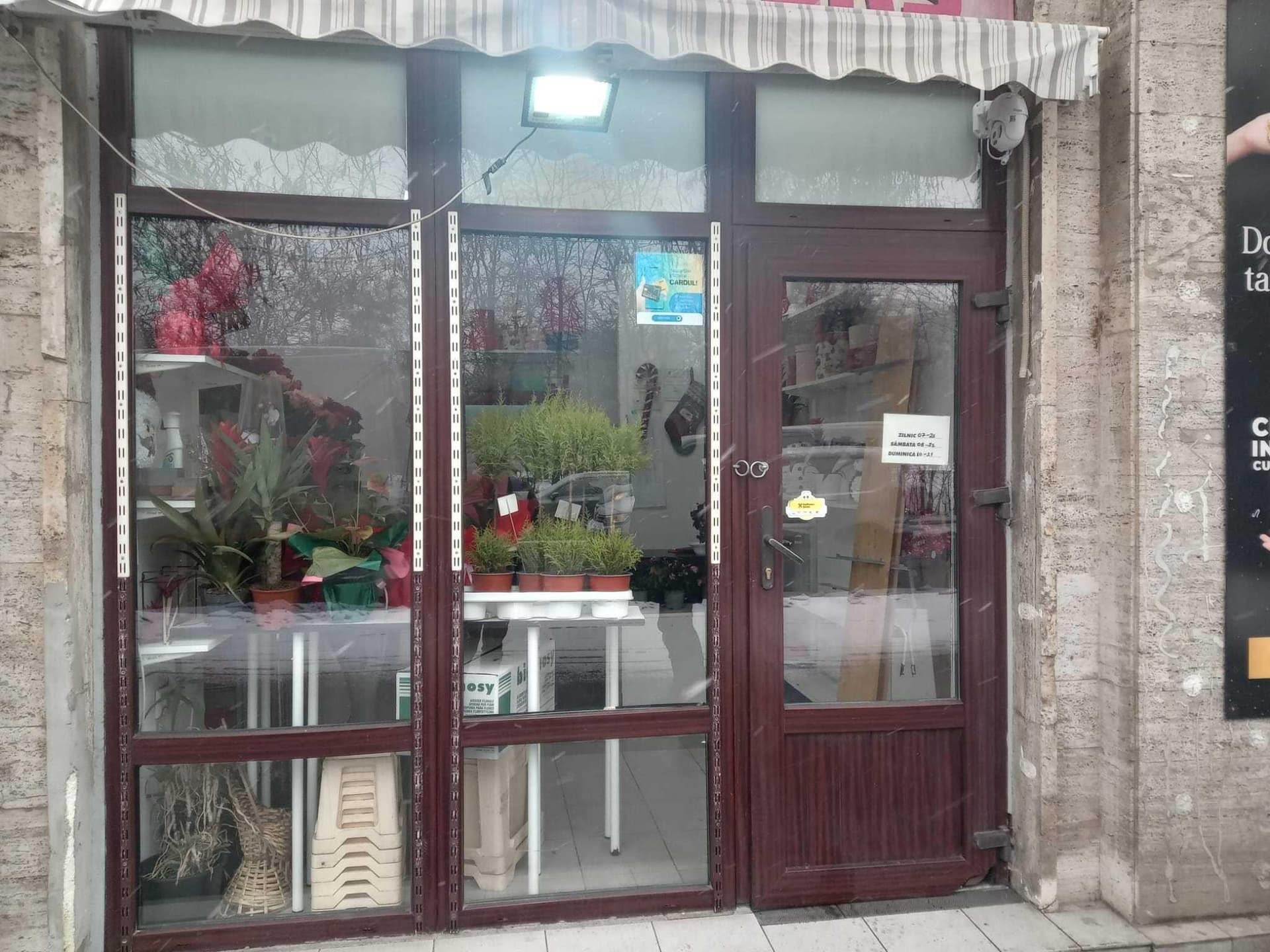 Vand spatiu gara de nord cu chirias stabil - imagine 1