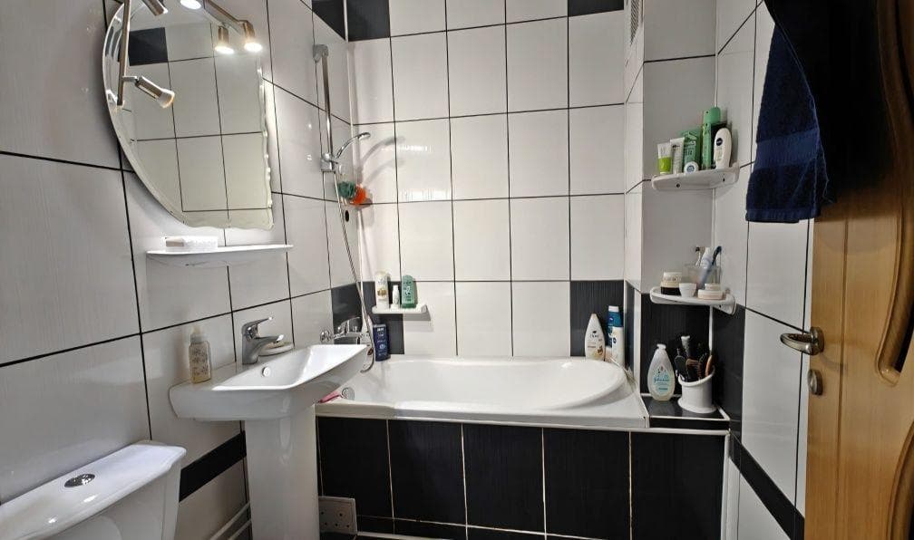 Vând apartament 3 camere, cart.Grigorescu - imagine 1