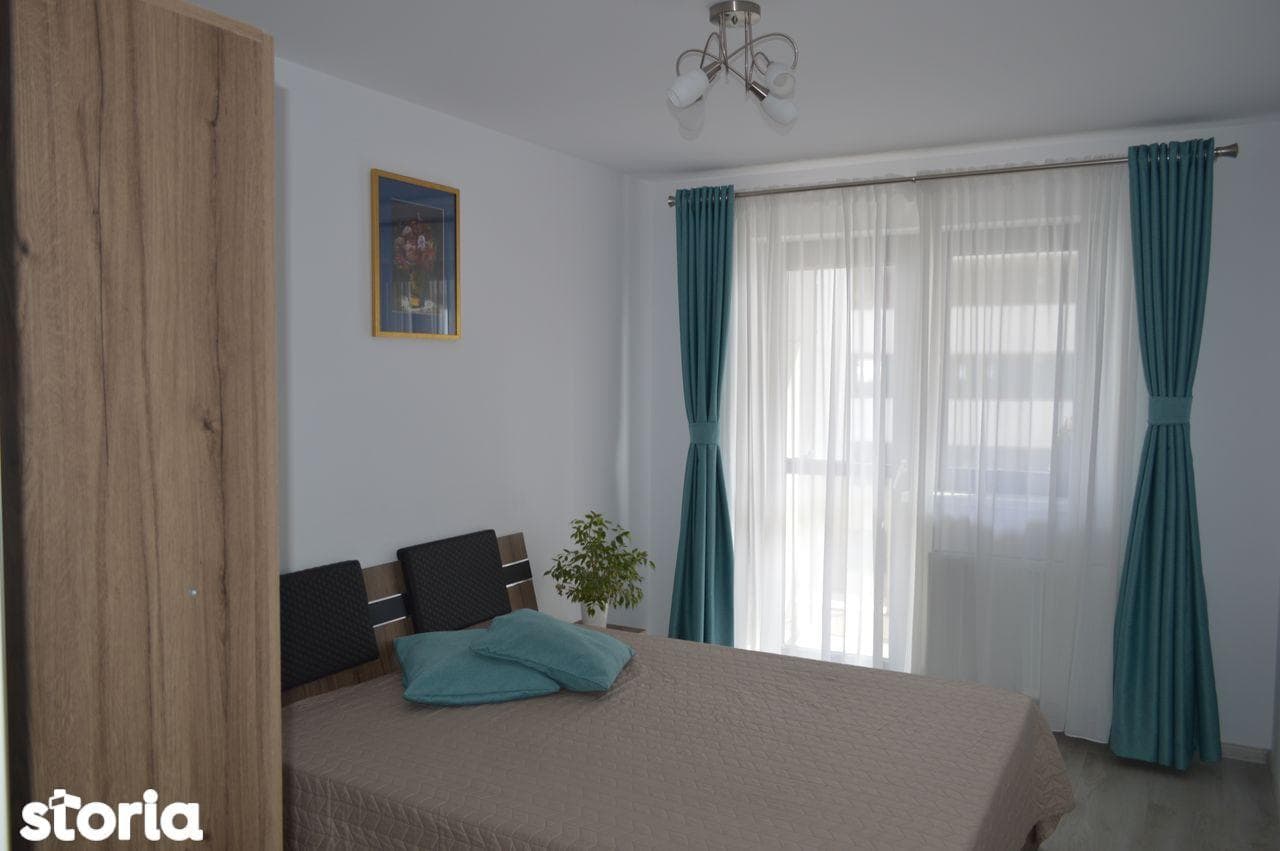 Inchiriez apartament 2 camere cu balcon Hils Pallady