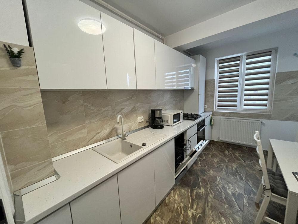 Inchiriere  Apartament Dristor +PARCARE subterana Proprietar