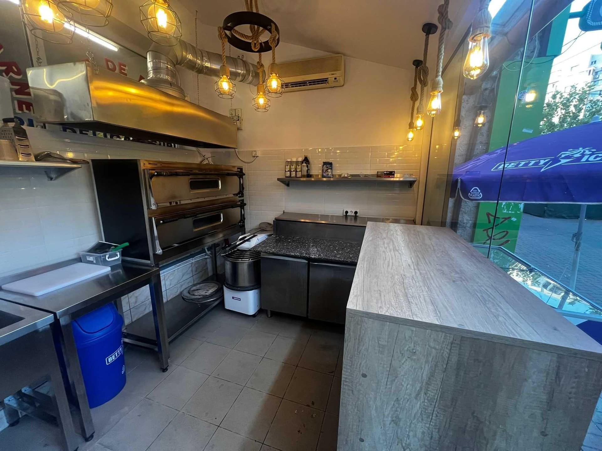 Spatiu comercial de inchiriat ! - imagine 1