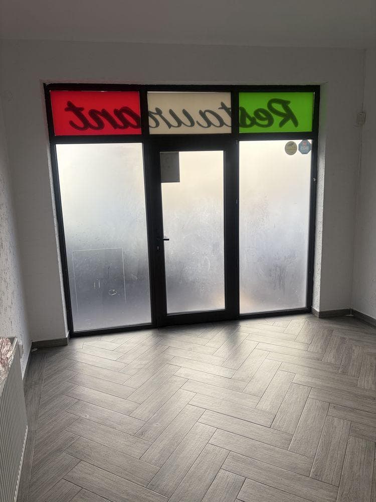 De inchiroat casa + curte