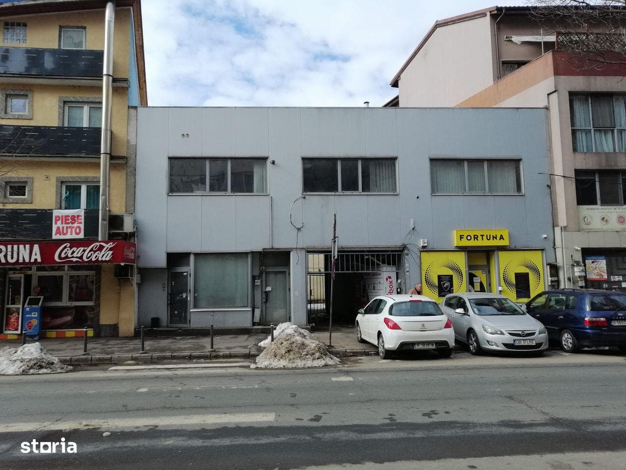 Spatiu Comercial Inchiriat 340mp - Strada Teiul Doamnei numarul 89 - imagine 1