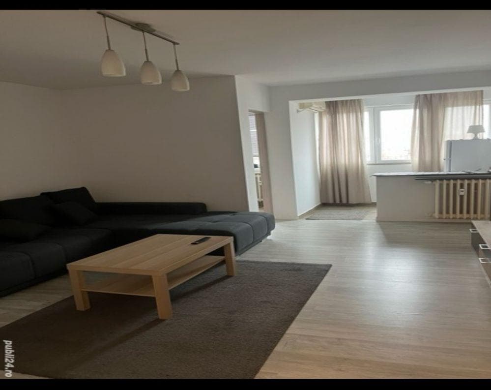 Propietar inchiriez garsoniera complet mobilata si utilata .