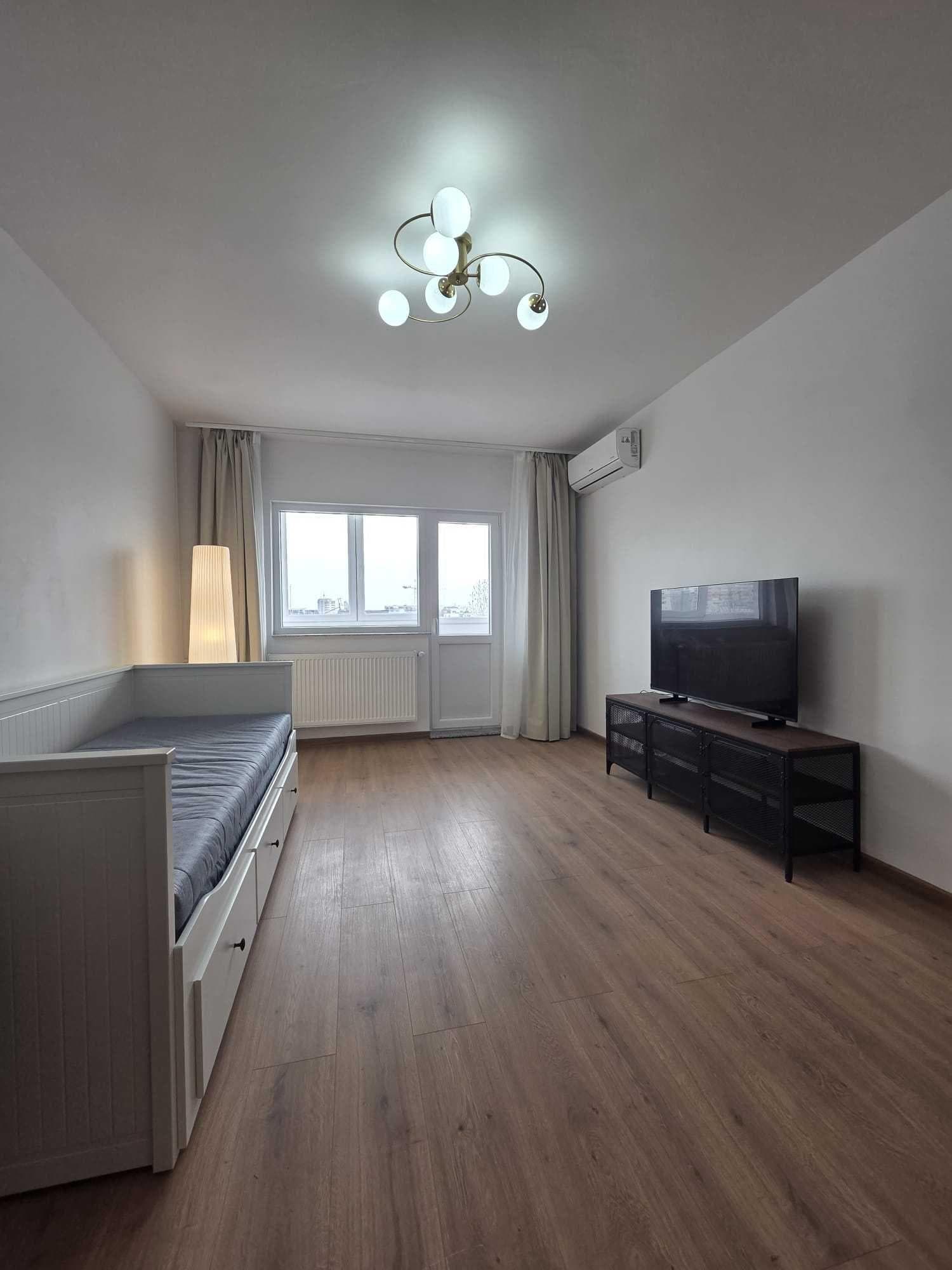 Inchiriez garsoniera 40 mp Calea mosilor - imagine 1