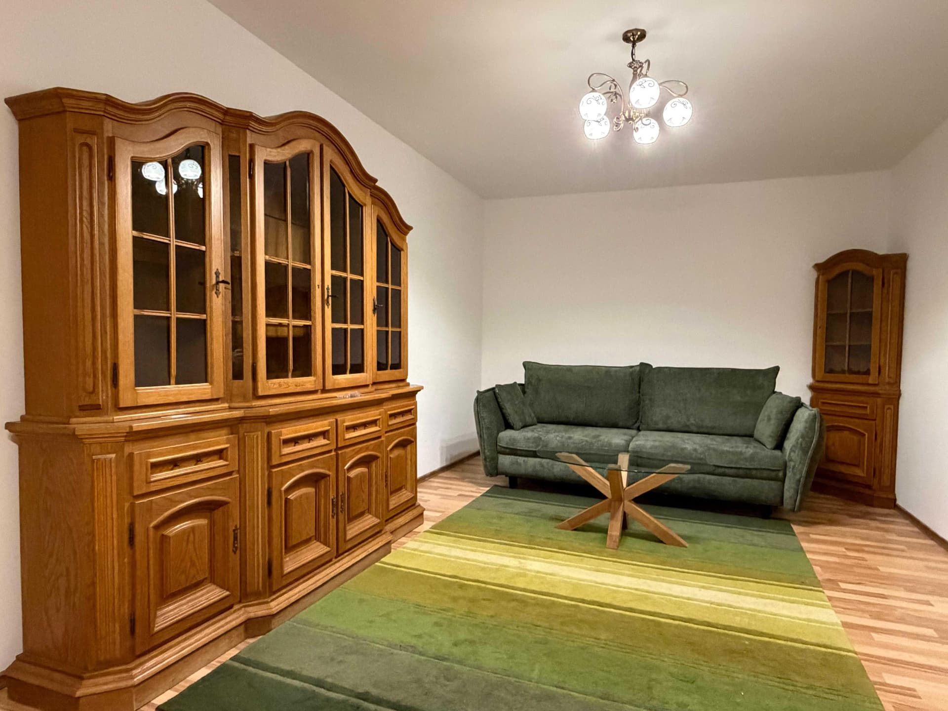 Ap. 2 camere de inchiriat/ Lacul Tei,  Otesani