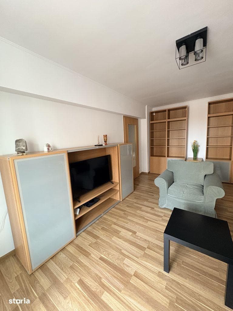 Apartament 3 camere – Calea Moșilor (Eminescu – Carol) | Parcare |