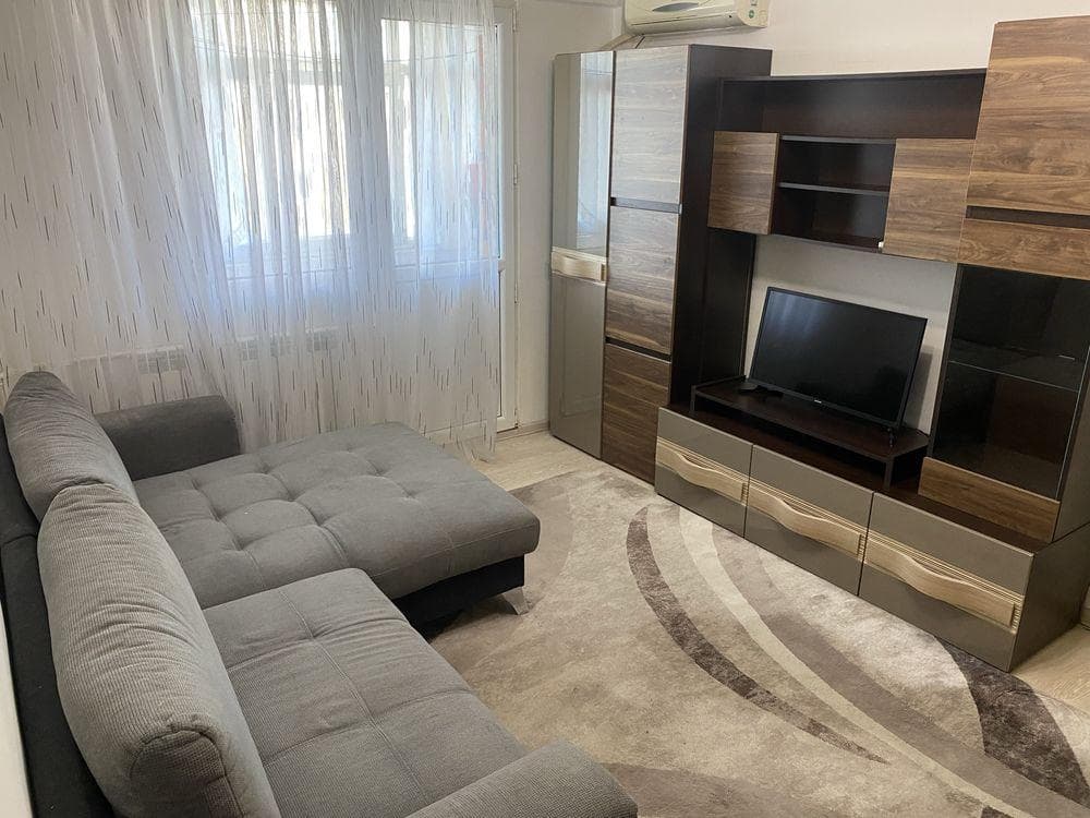 Vand apartament doua camere Pantelimon Str. Armasul Marcu - imagine 1