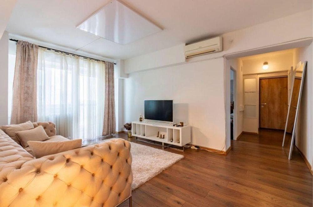 Apartament 3 camere Bd. Ferdinand – 70 mp, balcon, boxa, etaj 9