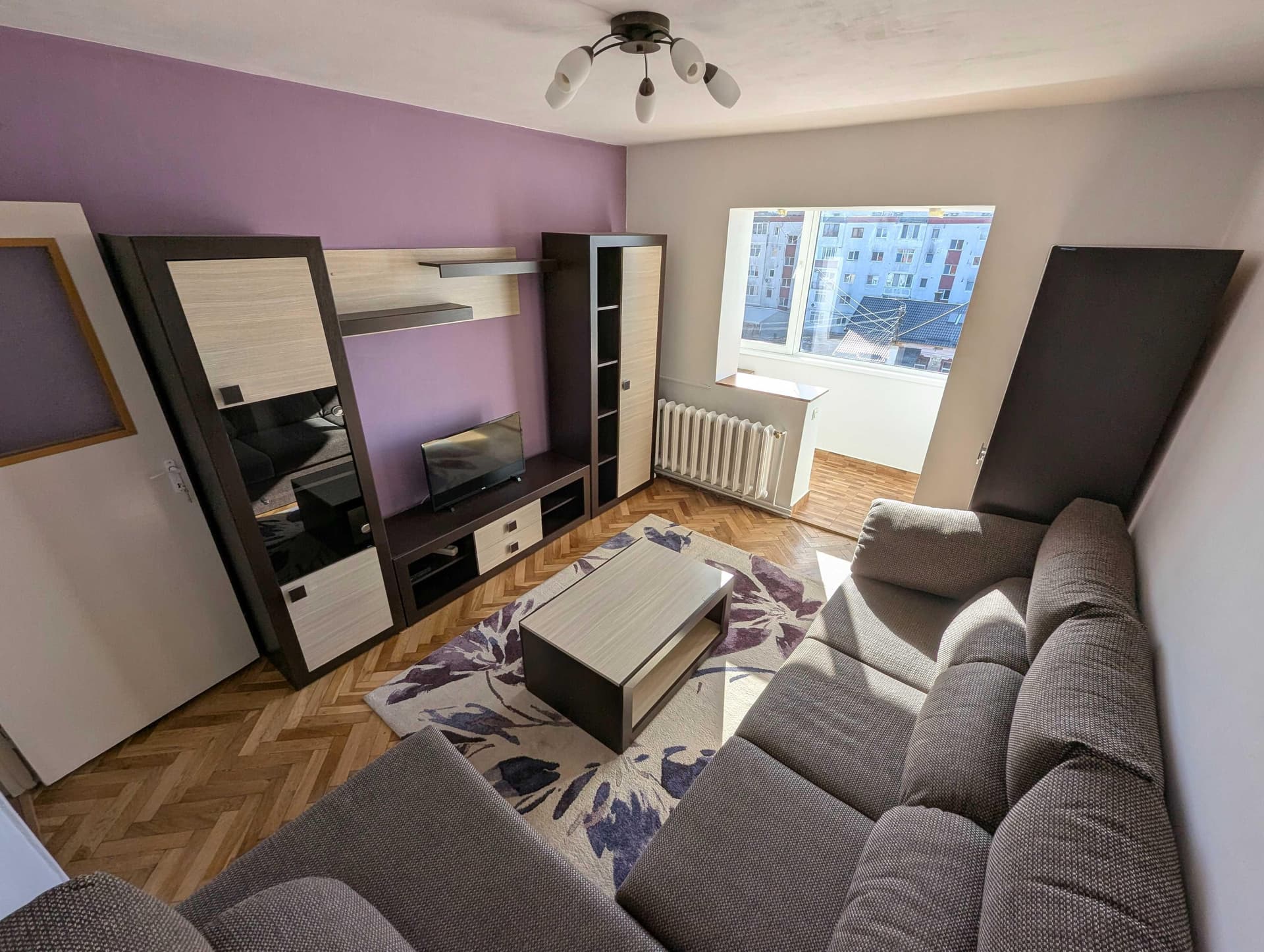 Apartament 2 camere decomandate in Dambul Rotund