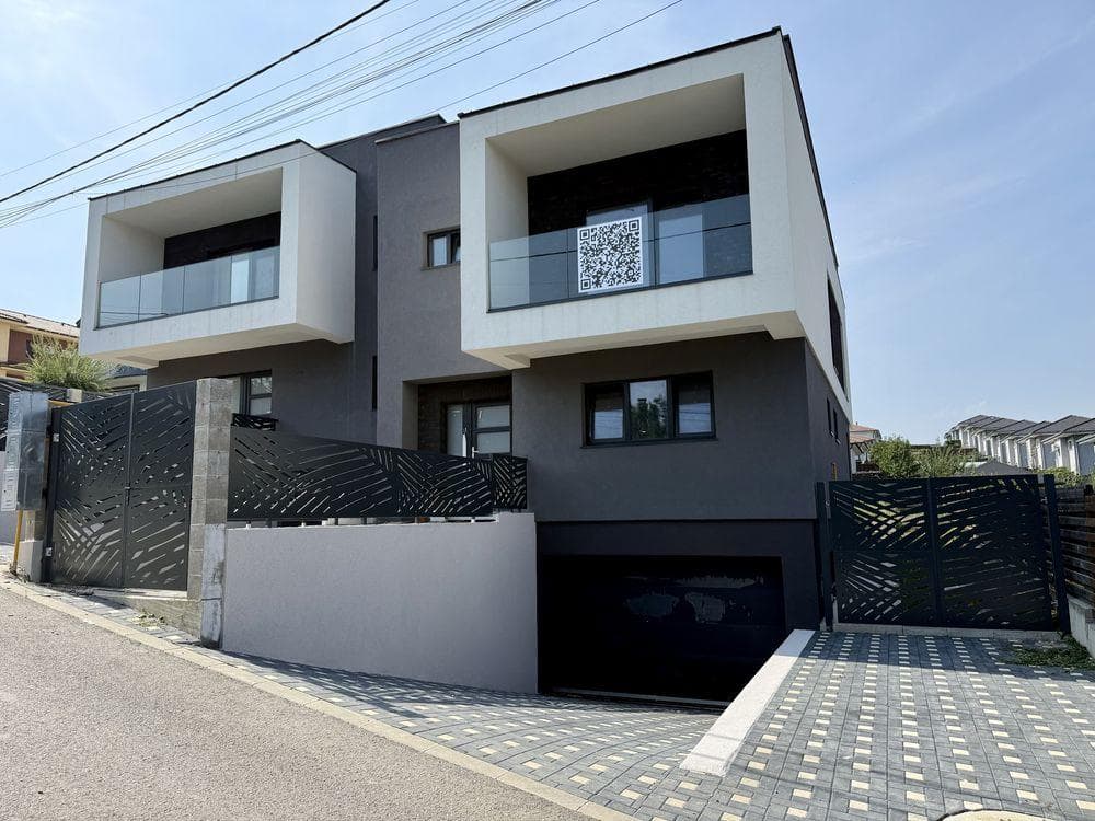 Casa noua cu 2 garaje in Dezmir 185mp utili