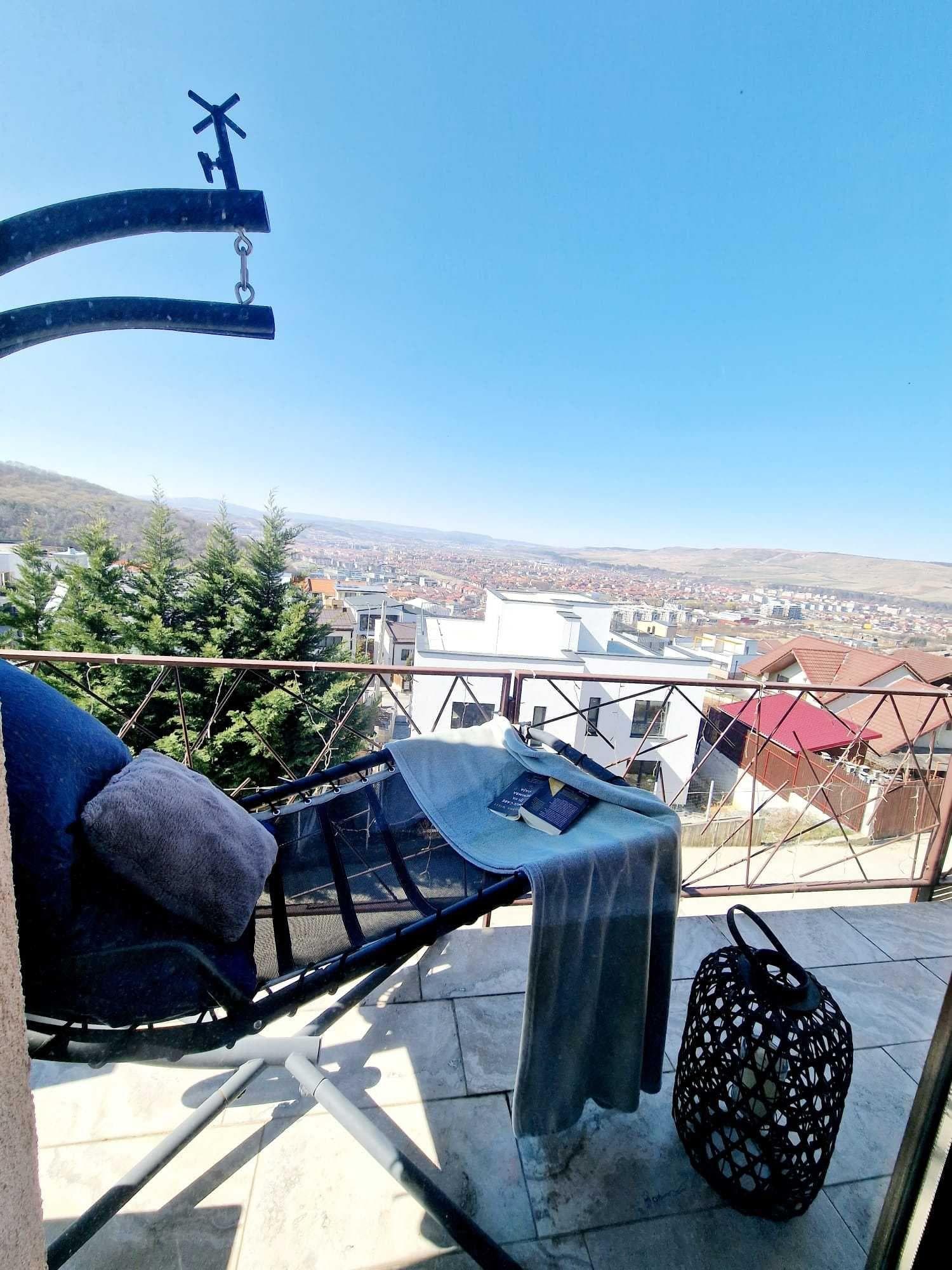 Vand Casa strada Narciselor /Floreşti