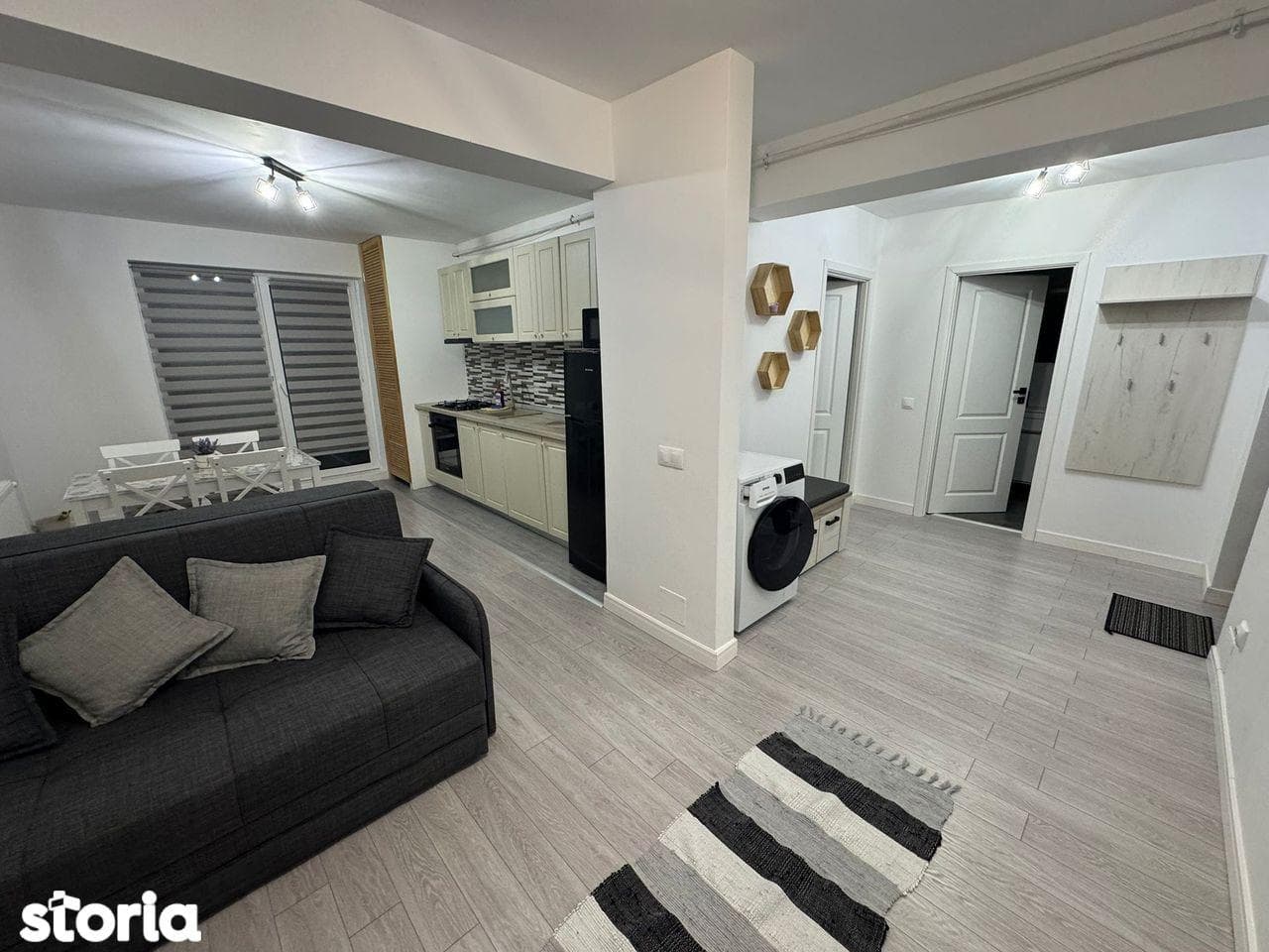 Apartament 2 camere cu balcon Dambul Rotund