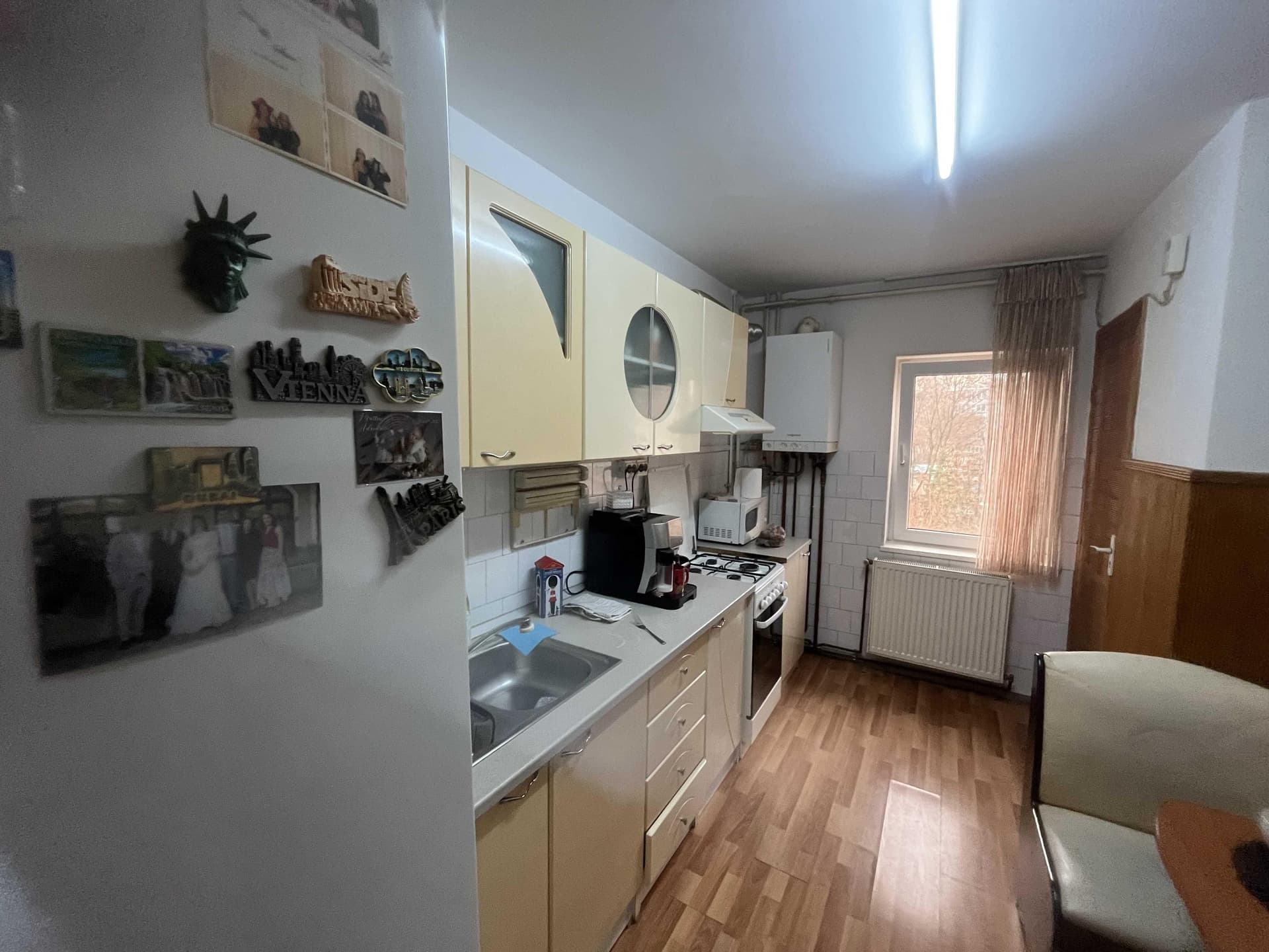 Apartament 3 camere de inchiriat - imagine 1