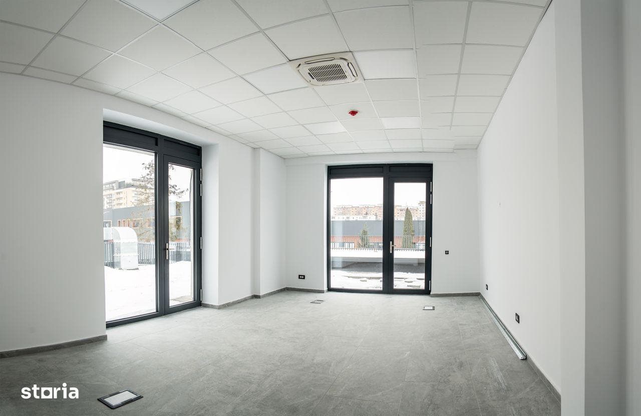 Spatiu comercial 81.6 mp direct proprietar 250 000 €