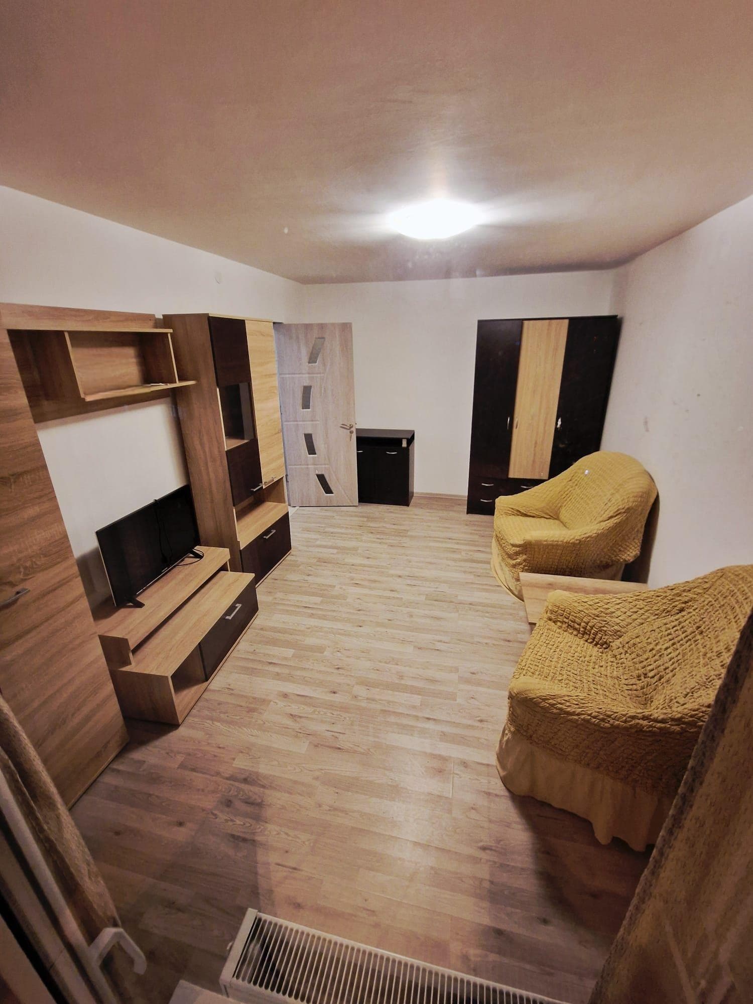 Apartament 2 camere decomandat Berceni-Huedin-Straja Piața Resita