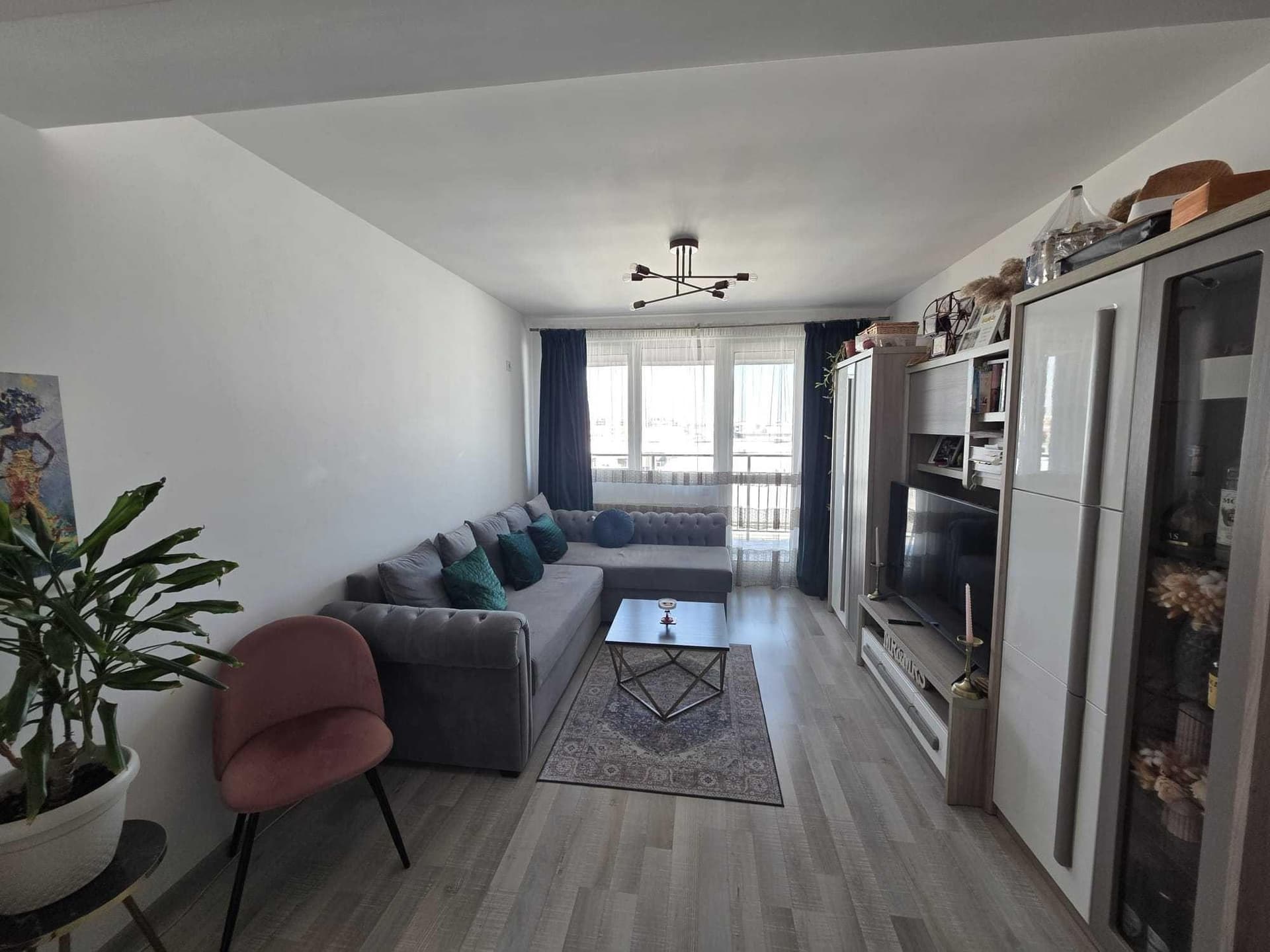 Direct proprietar - Vand apartament cu 2 camere, Metalurgiei, Sector 4 - imagine 1