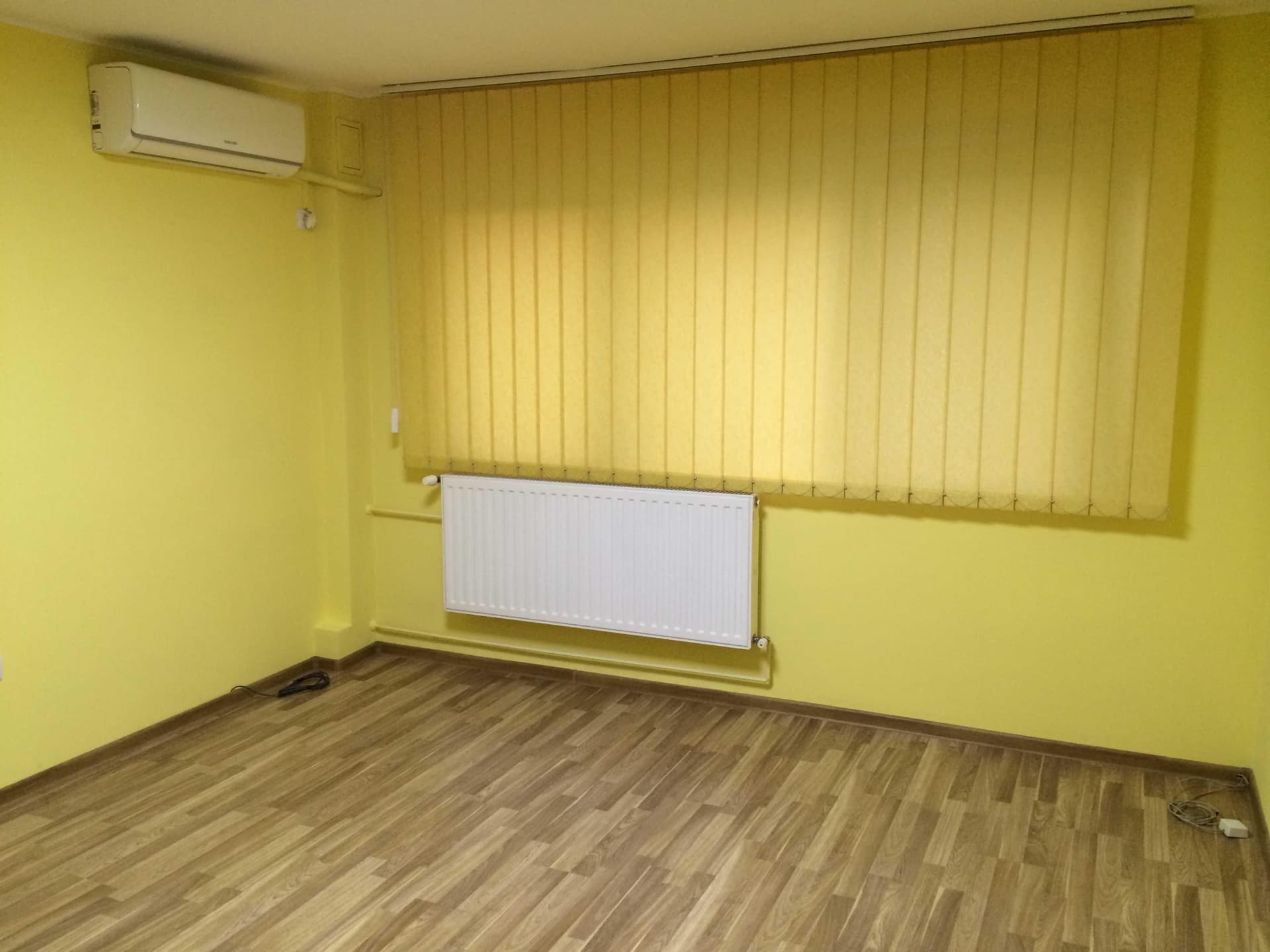 Apartament 2 camere decomandat Unirii Dimitrie Cantemir Parter Stradal