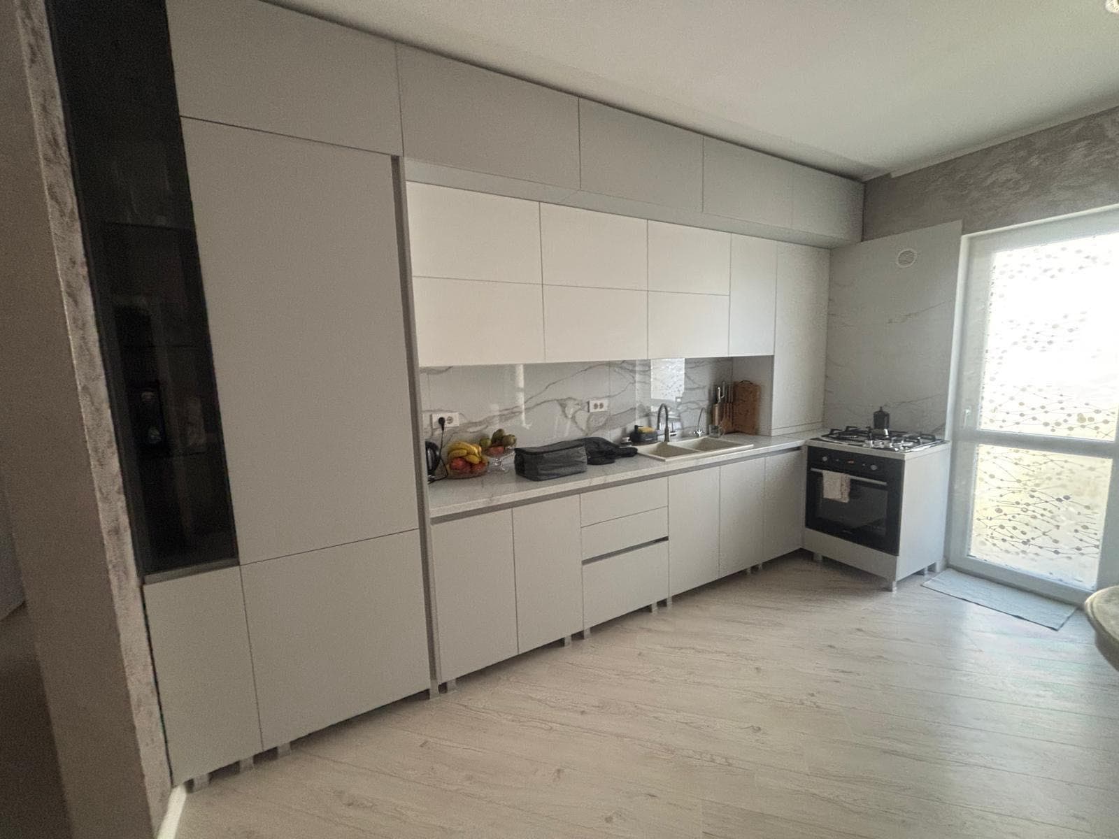 Apartament de vânzare 3 camere decomandat