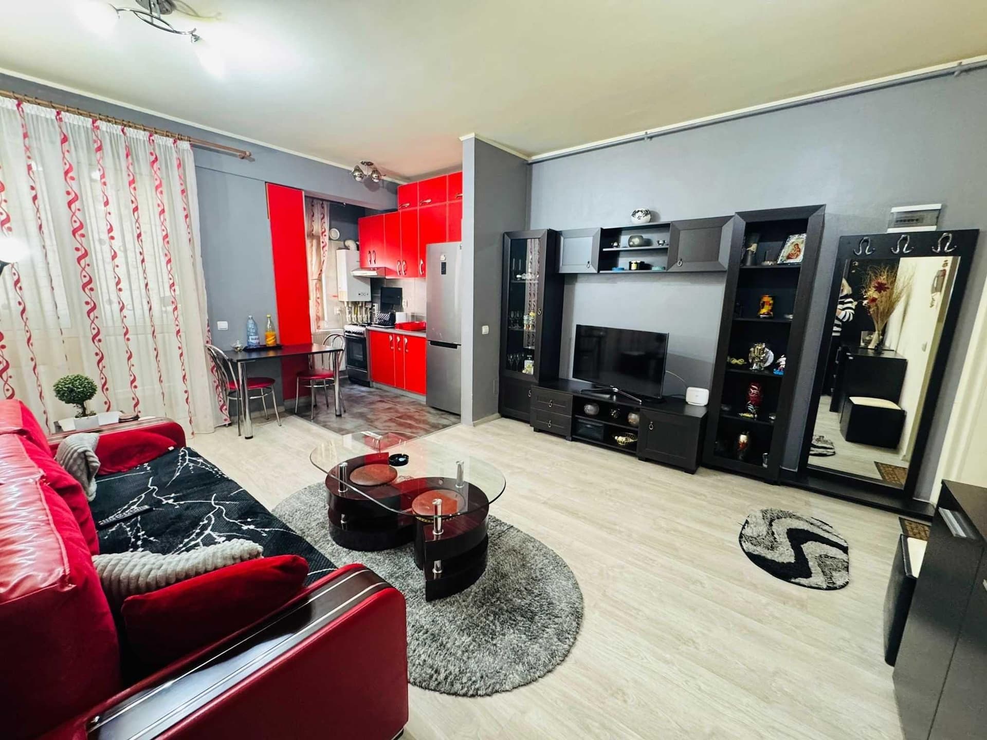 Ap 2 camere, Sector 4, Aparatorii Patriei, Loc Parcare Inclus