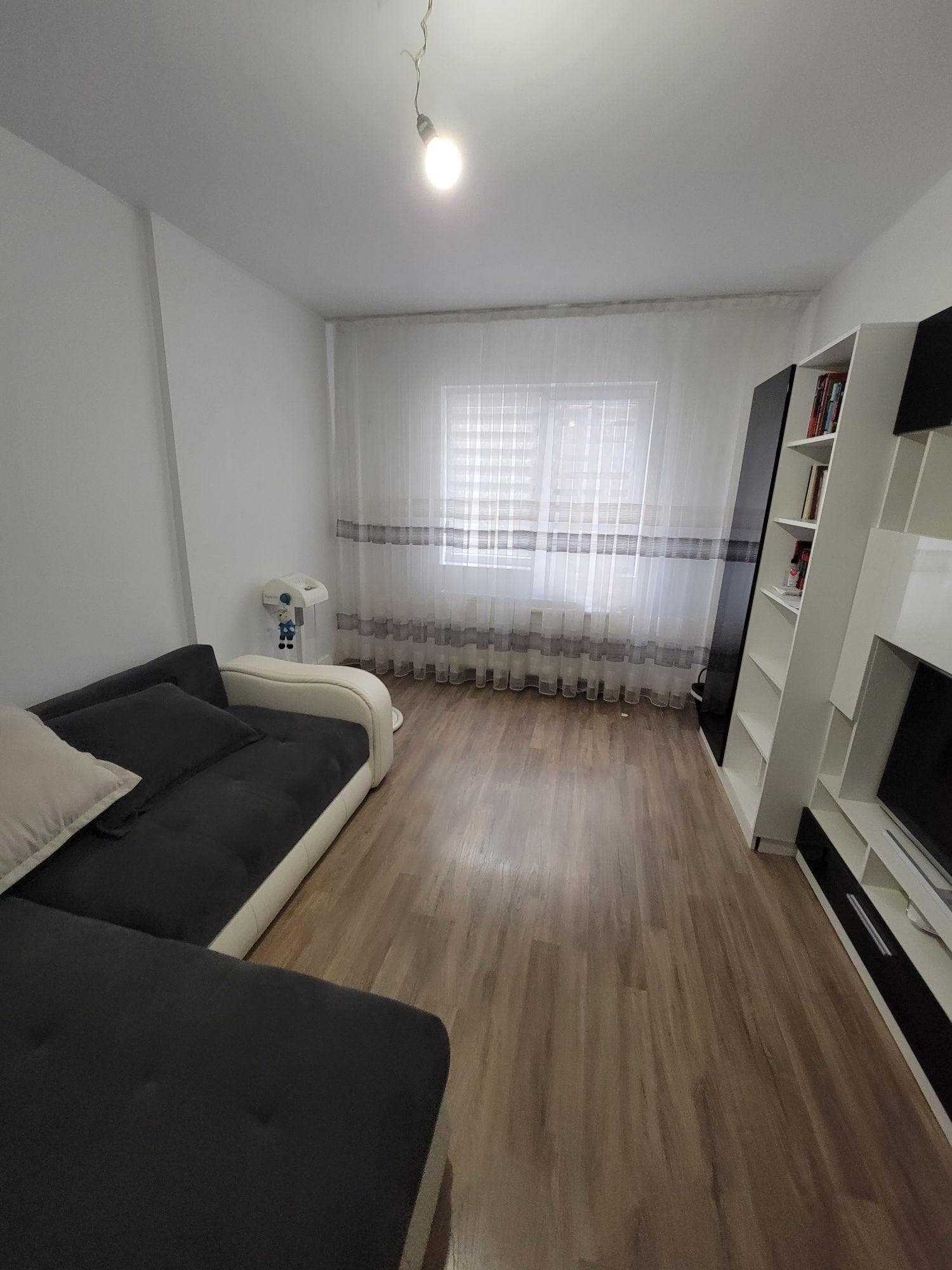 Închiriez apartament 2 camere Tineretului Parcul Carol