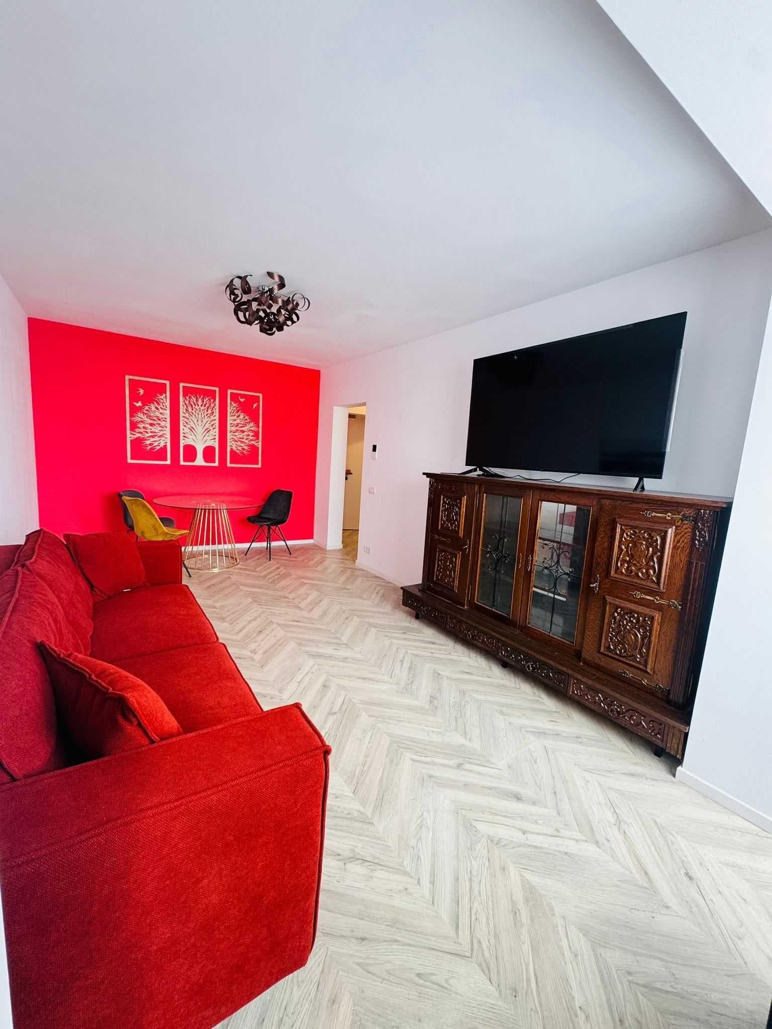 Apartament de inchiriat - 3 camere Zona Tineretului