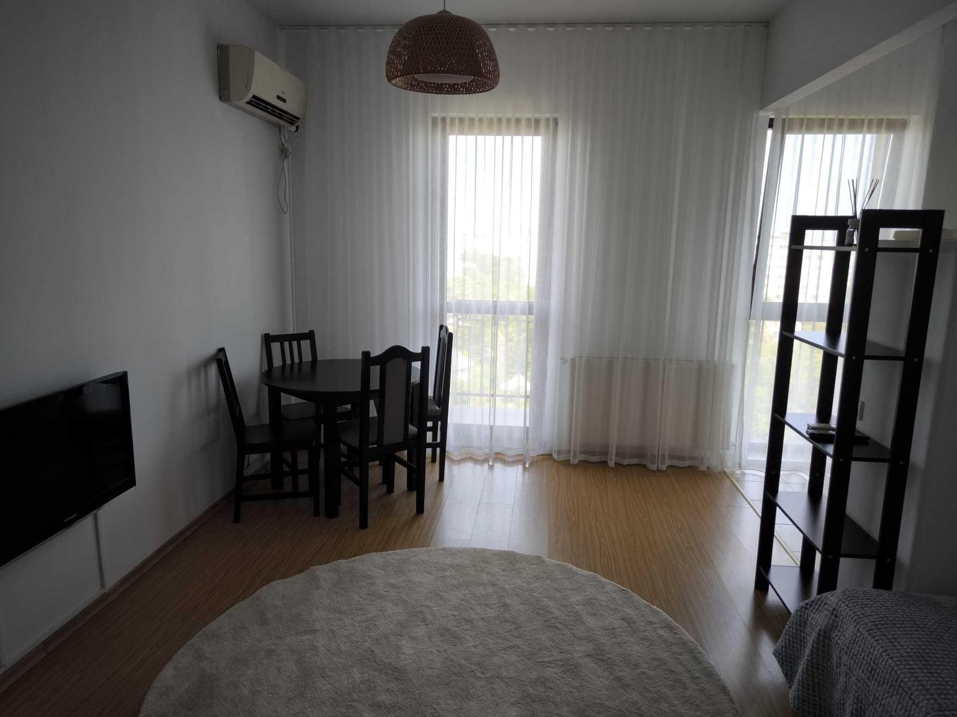 Garsoniera de inchiriat zona Aparatorii Patriei - imagine 1