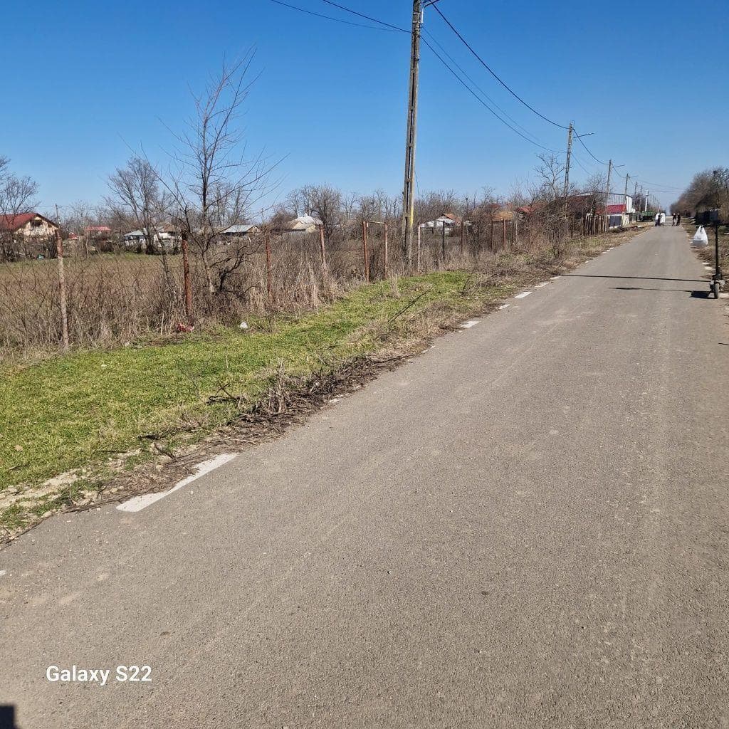 Teren intravilan 1960 m² - imagine 1