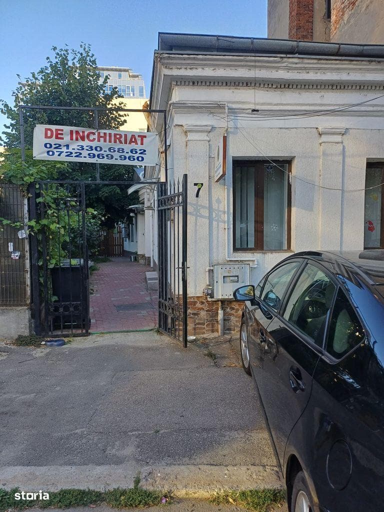 Ultracentral, ofer spre inchiriere 4 camere la curte, ideal firma - imagine 1