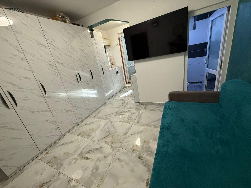 Garsoniera de vanzare zona Rahova București