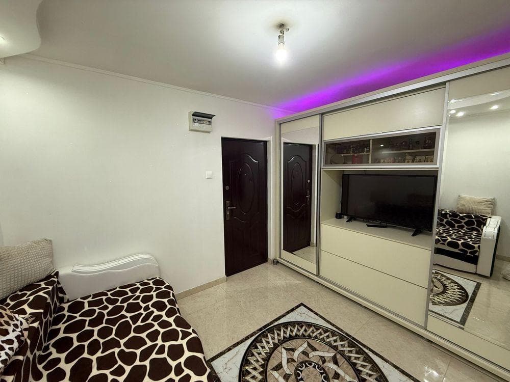 Garsoniera de vanzare