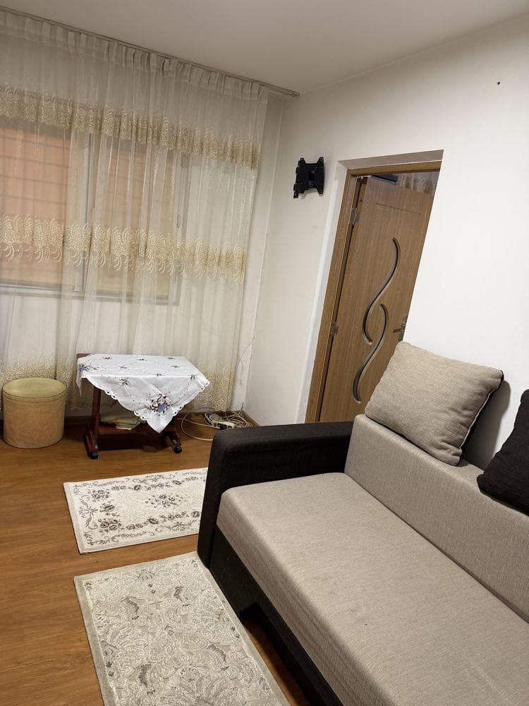 Vand ap doua camere Rahova. Propietar - imagine 1