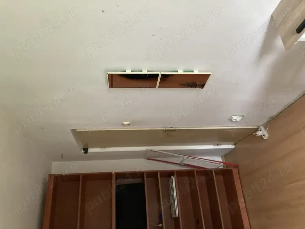 Vand apartament 3 camere, semidecomandat, 46 mp, Manastur, Str Parang, 120000 Euro - imagine 7