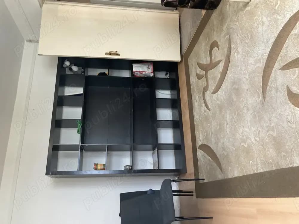 Vand apartament 3 camere, semidecomandat, 46 mp, Manastur, Str Parang, 120000 Euro - imagine 9