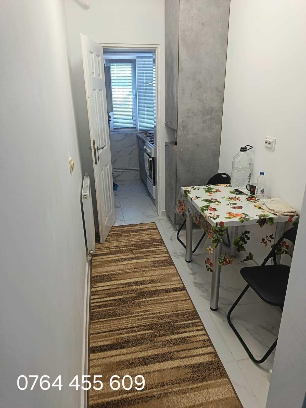 Proprietar! Vand garsoniera!