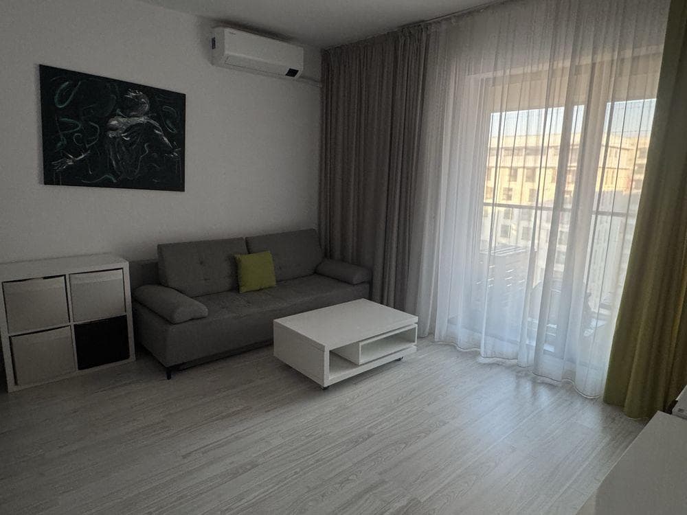 Vand apartament cu 2 camere in Plaza Residence - imagine 1